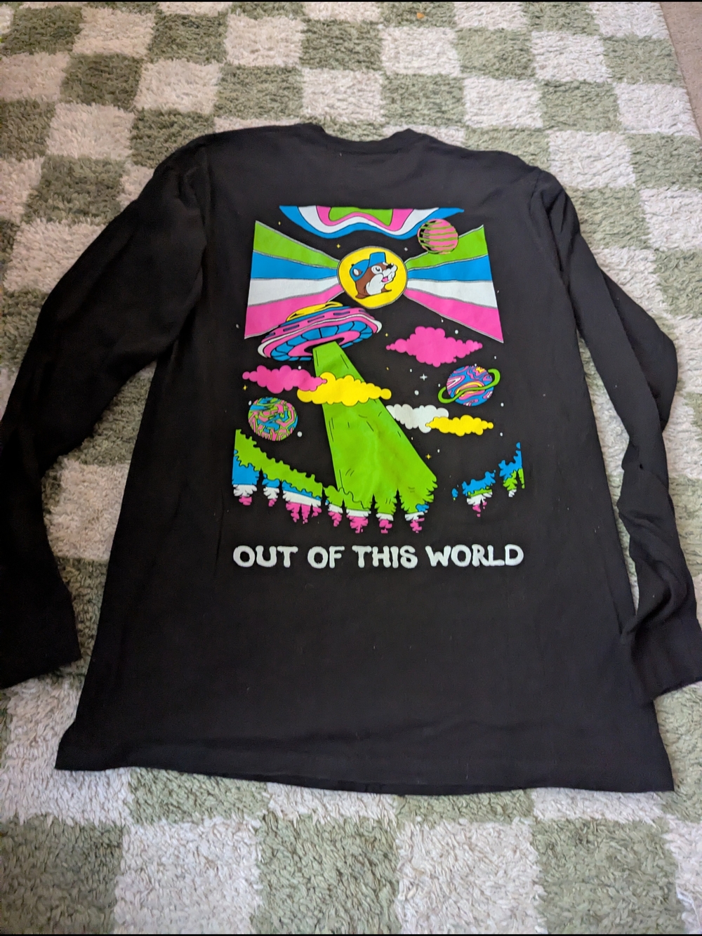 Buc-ee's Out of This World Adult Unisex Long Sleeve Tee
